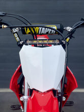 Load image into Gallery viewer, Thrashed - PLUG AND PLAY LIGHTBAR KIT