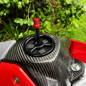 Coppin' Sting - Flush Finish Billet Fuel Cap CRF110
